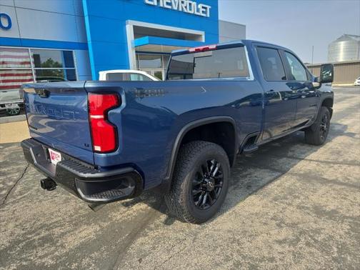 2025 Chevrolet Silverado 3500 LT