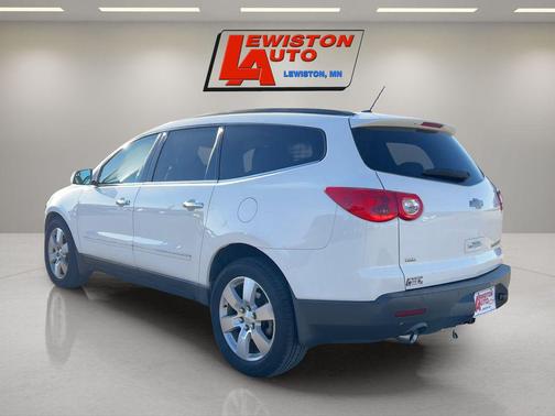 White 2012 Chevrolet Traverse LTZ