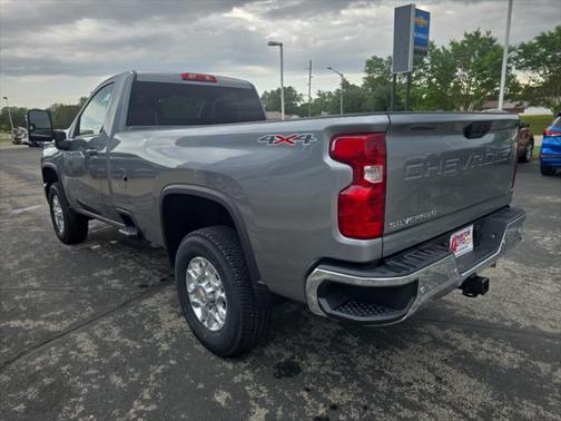 2025 Chevrolet Silverado 3500 LT