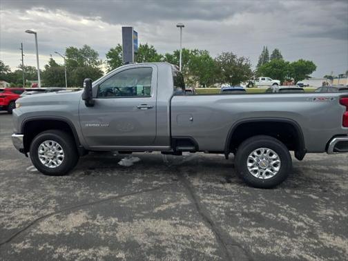 2025 Chevrolet Silverado 3500 LT