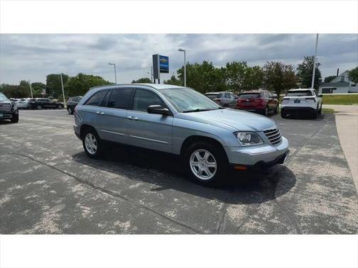 2005 Chrysler Pacifica Touring