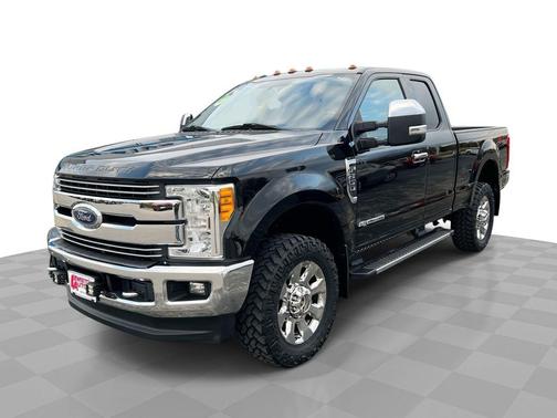2017 Ford F-350 Lariat