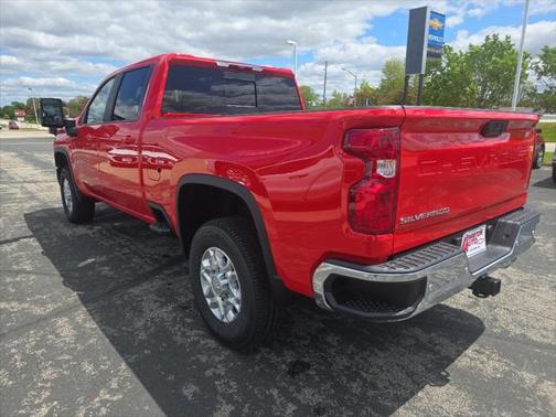 2025 Chevrolet Silverado 3500 LT