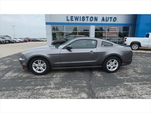 2014 Ford Mustang V6