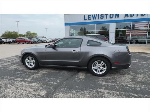2014 Ford Mustang V6