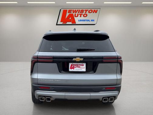 Sterling Gray Metallic 2026 Chevrolet Traverse LT