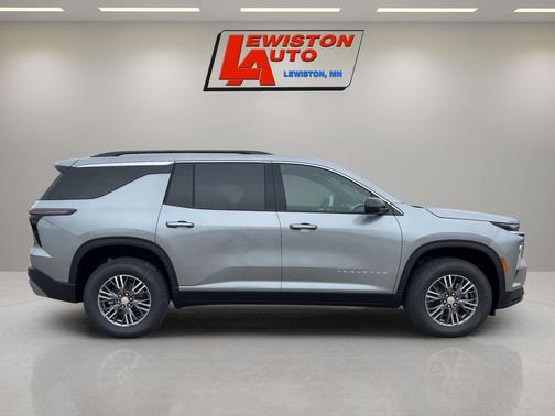 Sterling Gray Metallic 2026 Chevrolet Traverse LT