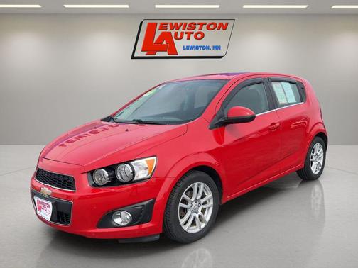 Victory Red 2012 Chevrolet Sonic 1LT