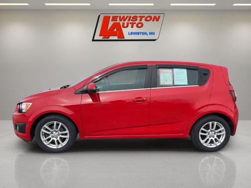 Victory Red 2012 Chevrolet Sonic 1LT