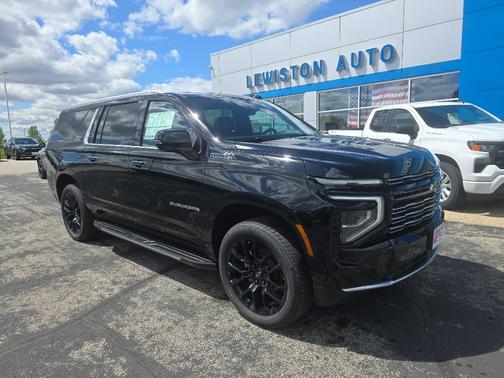 2025 Chevrolet Suburban 4WD High Country