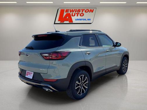 Cacti Green 2026 Chevrolet Trailblazer ACTIV