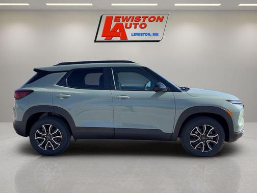 Cacti Green 2026 Chevrolet Trailblazer ACTIV