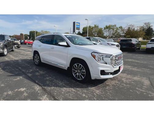 2024 GMC Terrain Denali