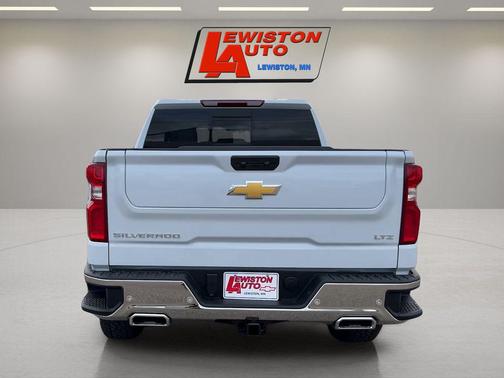 Polar White Tricoat 2026 Chevrolet Silverado 1500 LTZ