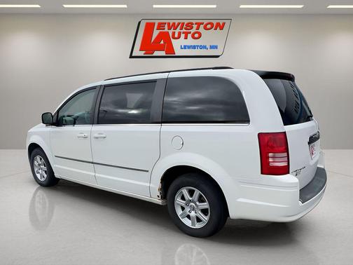 2010 Chrysler Town & Country Touring