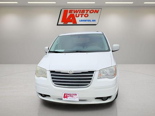 2010 Chrysler Town & Country Touring