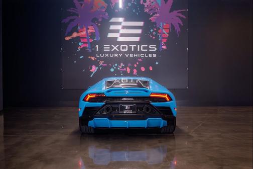 2023 Lamborghini Huracan EVO Coupe RWD