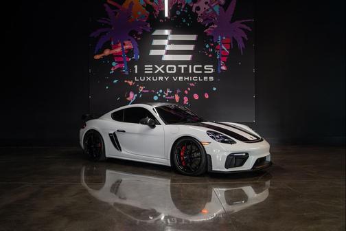 2020 Porsche 718 Cayman GT4