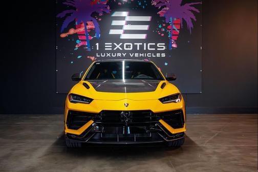 2024 Lamborghini Urus Performante