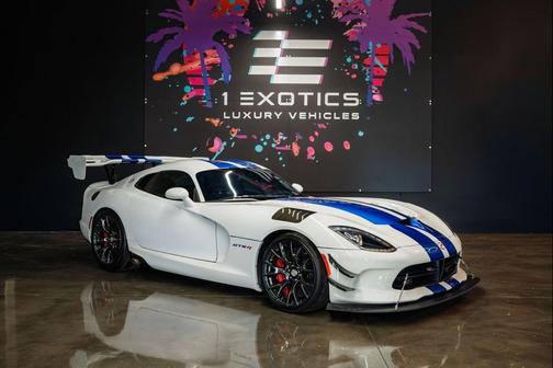 2017 Dodge Viper GTC