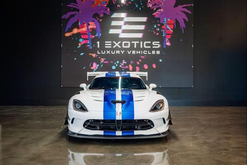 2017 Dodge Viper GTC