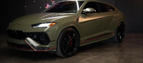 2023 Lamborghini Urus S