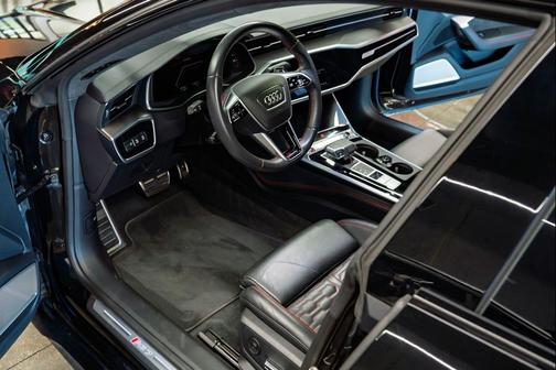 2021 Audi RS 7 4.0T