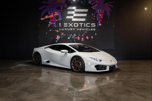 Bianco Monocerus 2019 Lamborghini Huracan LP 580-2