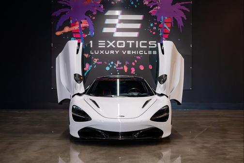 2020 McLaren 720S Base