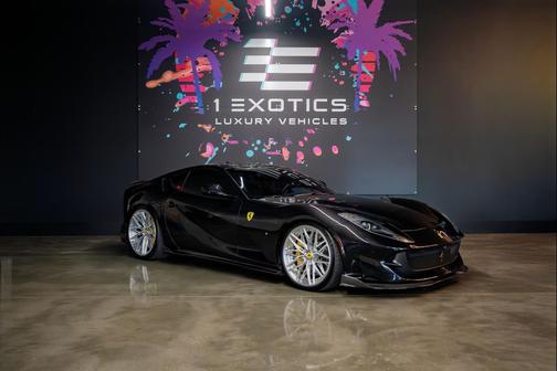 2019 Ferrari 812 Superfast Base