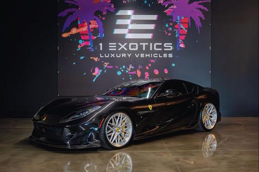 2019 Ferrari 812 Superfast Base