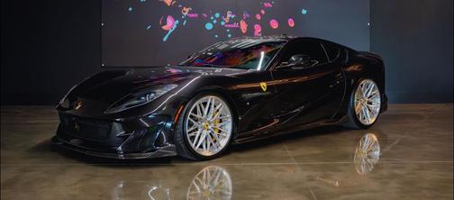 2019 Ferrari 812 Superfast Base