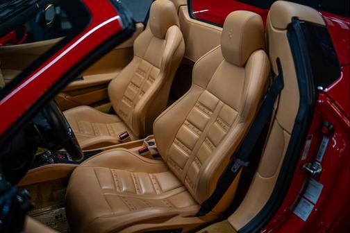 2013 Ferrari 458 Spider Base