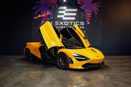 2018 McLaren 720S Base
