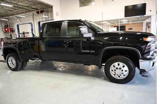 2026 Chevrolet Silverado 3500 LT