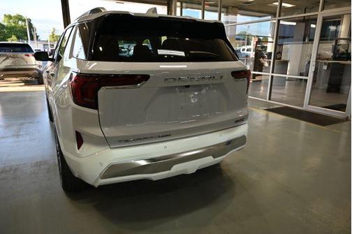 Glacier White Tricoat 2026 GMC Terrain Denali