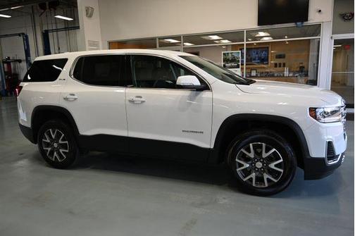 2023 GMC Acadia FWD SLE