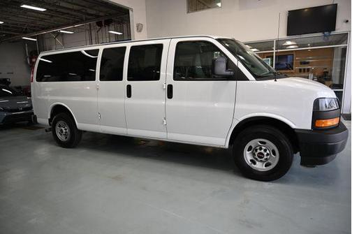 2023 GMC Savana 3500 RWD 3500 Extended Wheelbase LS
