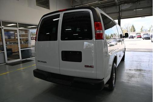2023 GMC Savana 3500 RWD 3500 Extended Wheelbase LS