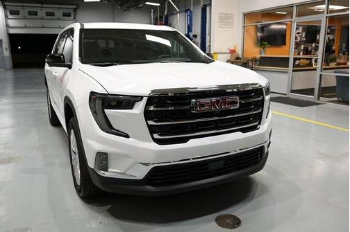 2026 GMC Acadia Elevation FWD