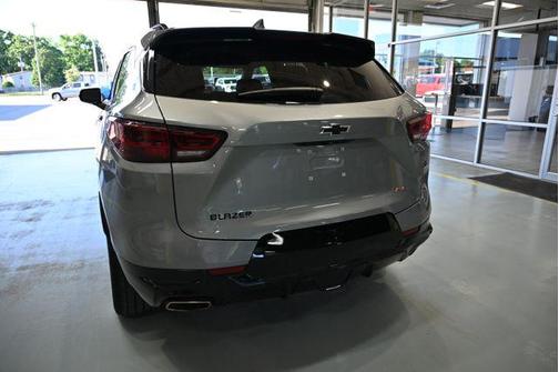 Sterling Gray Metallic 2024 Chevrolet Blazer RS