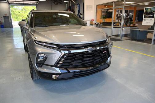 Sterling Gray Metallic 2024 Chevrolet Blazer RS