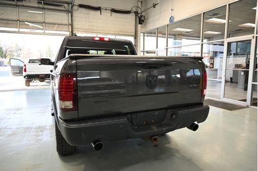 Granite Crystal Metallic 2022 RAM 1500 Classic SLT