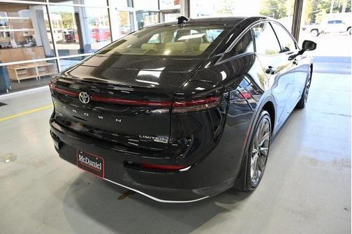 2024 Toyota Crown Limited
