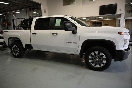 2022 Chevrolet Silverado 2500 Custom