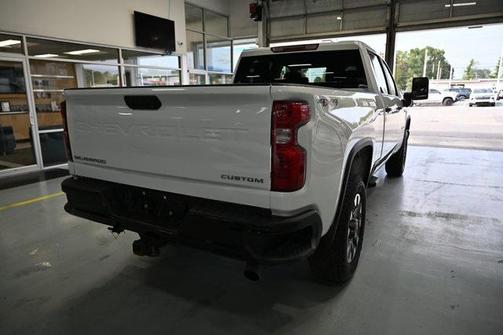 2022 Chevrolet Silverado 2500 Custom