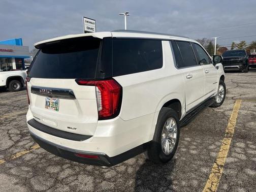 2021 GMC Yukon XL SLT