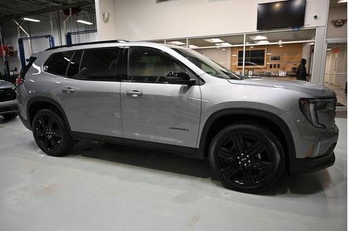 2026 GMC Acadia Elevation FWD