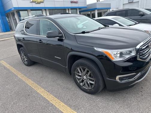 2017 GMC Acadia SLT-1
