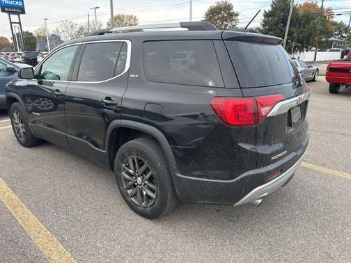 2017 GMC Acadia SLT-1